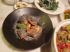 -初蓉丨遇见新川菜(亲贤街荣耀店)