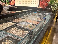 -钱小奴海鲜自助黑金店(杭州滨江龙湖店)