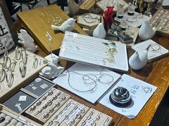 -十八字金·银饰·拼豆·开蚌DIY(魏公芳华里店)