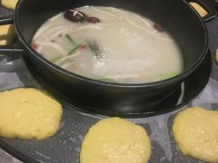 -三人行骨头王火锅(长寿店)