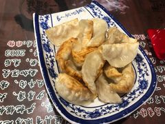 马蹄锅贴-长人馄饨铺(解放街店)