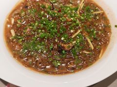 沙蒜烧豆面-荣轩(新荣记环球金融中心店)
