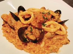 -港丽餐厅(高德置地店)