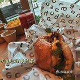 带娃周末检查眼睛👀，意外收获一家很有趣的汉堡屋🍔！