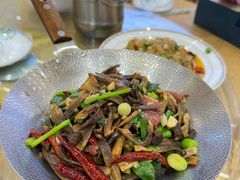 -三只鸟本地特色菜馆(上饶总店)