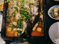 -夯鱼烤鱼·尔滨地标美食(中央商场店)