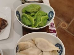 黄瓜鲜虾-东方饺子王(新奥购物中心店)
