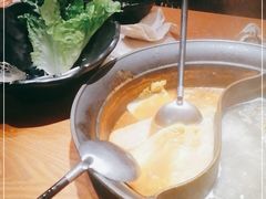 -呷哺呷哺(普陀乐购真北店)