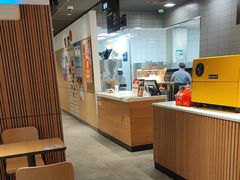-麦当劳(百联西郊购物中心店)