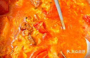Tomato Sauce Beef Noodle Dumplings