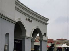 -COACH蔻驰(百联奥特莱斯广场店)