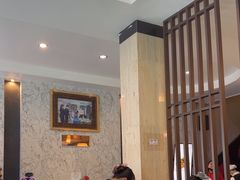 -光海鲜鱼翅餐厅(叻差拉披色路店)