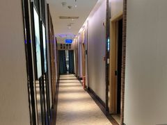 -金色印象·4K影院式足体养生(南坪桃源店)