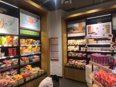 -良品铺子(五角场万达店)