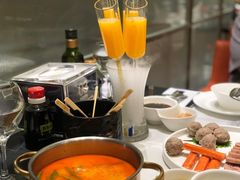 -红鼎豆捞·非遗鲍皇汤火锅(宝丰路店)