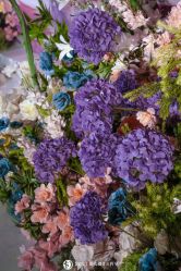 -深度婚礼策划·宴会布置·高端私人创意定制