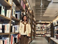 -茑屋书店(天目里店)