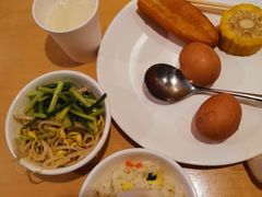 -宜必思酒店(北京什刹海鼓楼大街地铁站店)