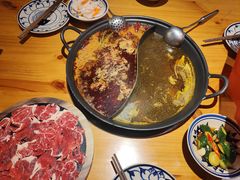 -旧街市鲜货老火锅(大光路店)