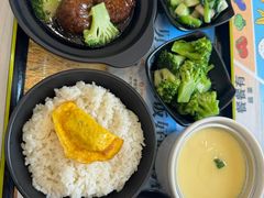 -老娘舅餐厅(黄龙体育中心店)