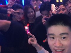 -SPACE(欢乐颂购物中心店)