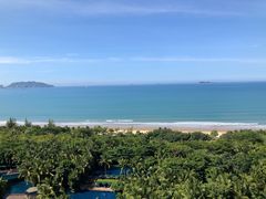 -三亚湾海居铂尔曼度假酒店