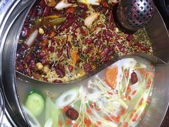 -乐山串串香老火锅(鼓楼店)