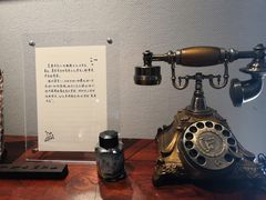 -荒岛书店(黄县路店)