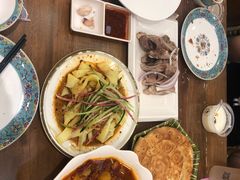-清真·玛丽亚新疆菜主题餐厅(浙江中路店)