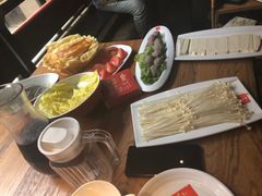 -牛很鲜潮汕牛肉火锅(朝晖路店)