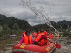 -紫荆关长城漂流