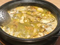 菌火锅-一朵菌·野生菌探索家火锅(南亚店)