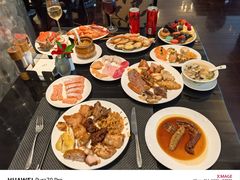 -圣丰索菲特·2 On 988 Café 自助餐厅