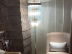 -浅深(世茂滨江精品店)