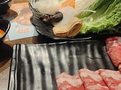 -呷哺呷哺 小火锅 (浦东新欧尚超市店)