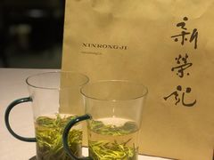 -新荣记(南京西路店)