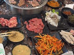 -啊美丽炭火烤肉(滑翔一店)