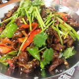 量大、料足、味鲜!打卡网红龙虾牛蛙锅店