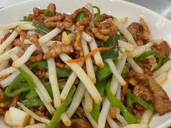 -丹水桥地锅鱼·翘嘴鲌·地方特色全鱼宴(丹江口大坝店)