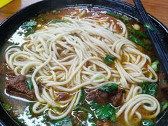 -钢阳酸菜红烧牛肉面(季乐路店)