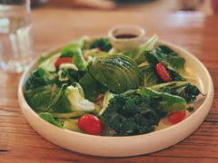 -Common Table · Brunch & Coffee