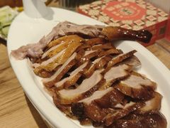 -龙聚德北京烤鸭(沙坪坝华宇A馆店)