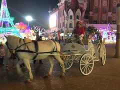 -西安大雁塔科技大学地铁站亚朵酒店