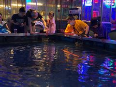 -钳真多钓虾馆·小龙虾海鲜烧烤(九六广场店)