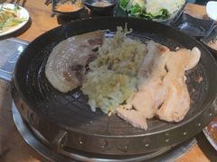 -猪小牛烤肉(青塔店)