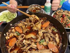 -鸿顺老铁锅美蛙鱼府(解放碑店)