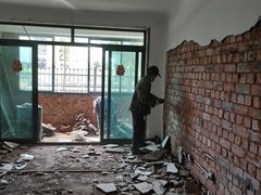 -上海游泳馆(地铁站)