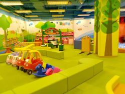 -莫莉幻想儿童乐园(武汉保利广场店)