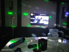 -范特西FANTASY量贩式KTV(民主广场店)