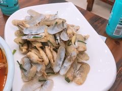 -侬佳蒸菜馆(听潮店)